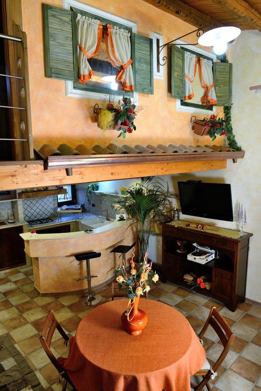 Alla Corte Dei Ventimiglia Montelepre ภายนอก รูปภาพ
